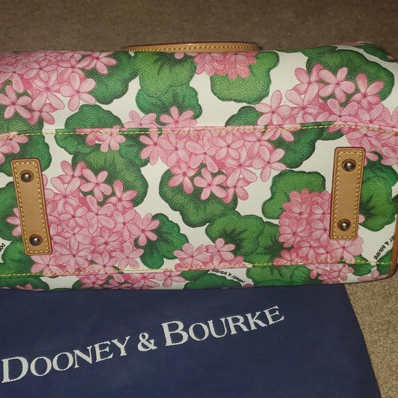Dooney and Bourke Hydrangea Pink - Picture 3 of 3